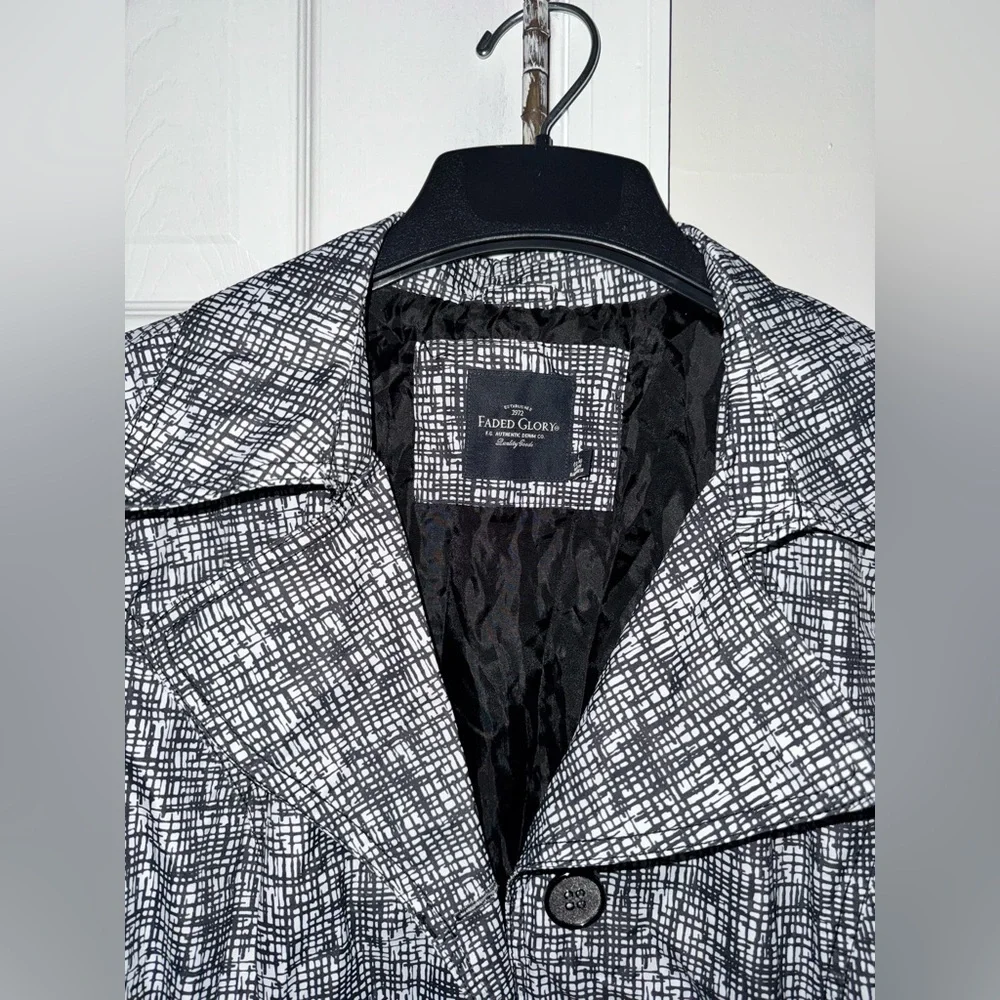 Faded Glory Women's L Black White Print Belted Lightweight Trench Coat Jacket - Picture 5 of 16